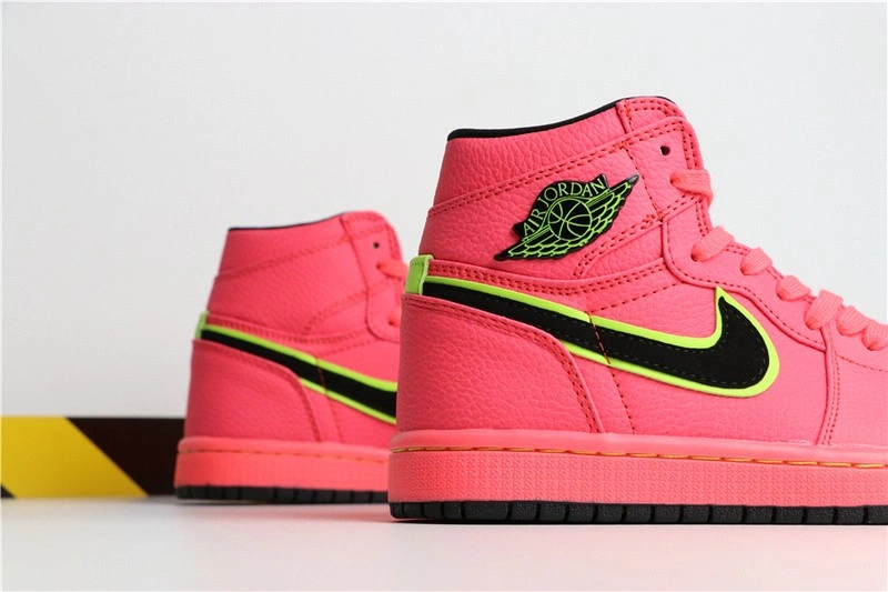 Jordan 1 Retro High Hot Punch (W)  AQ9131-600
