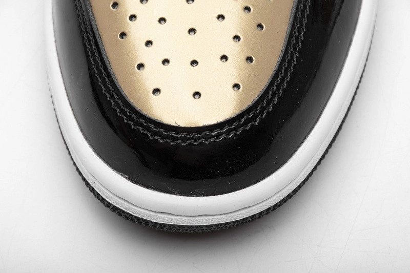 Jordan 1 Retro High NRG Patent Gold Toe  861428-007