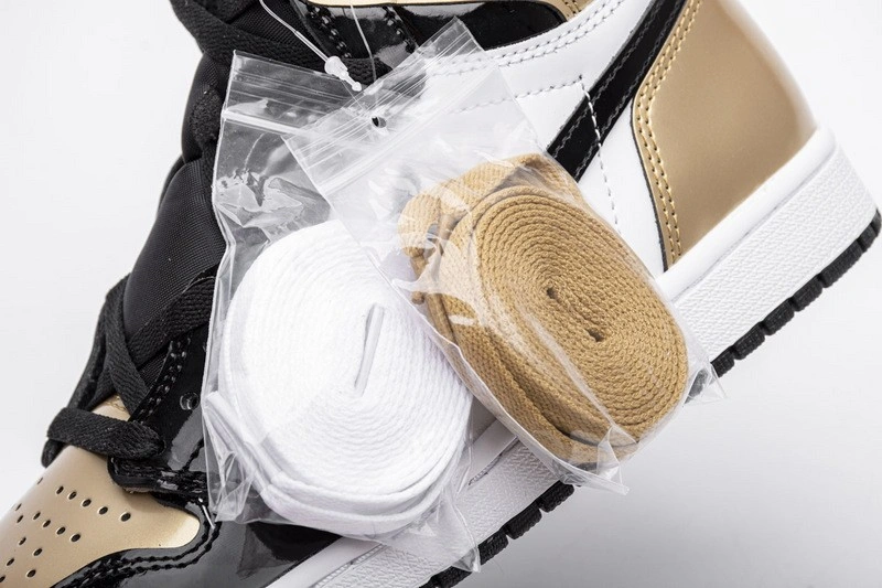 Jordan 1 Retro High NRG Patent Gold Toe  861428-007