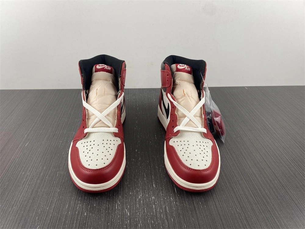 Jordan 1 Retro High OG Chicago Lost and Found (GS) FD1437-612