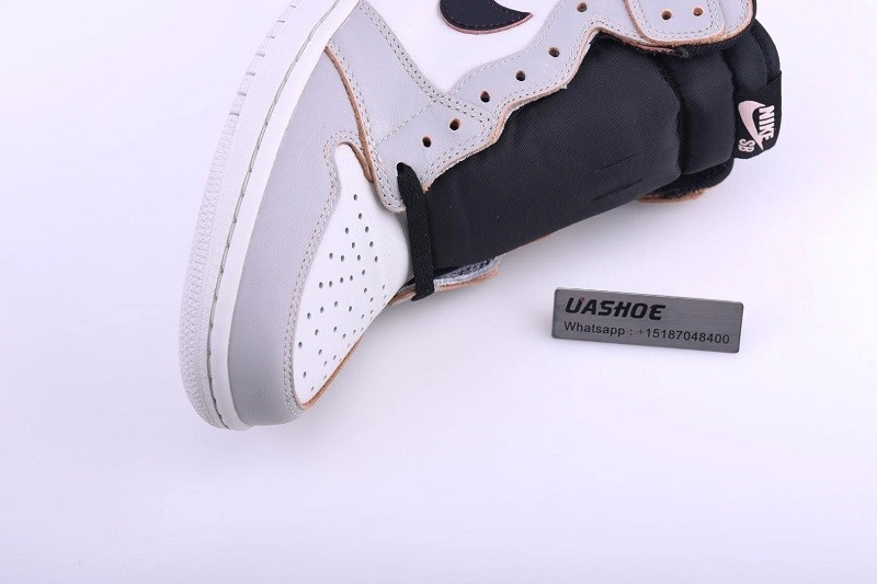 Jordan 1 Retro High OG Defiant SB Light Bone  CD6578-006