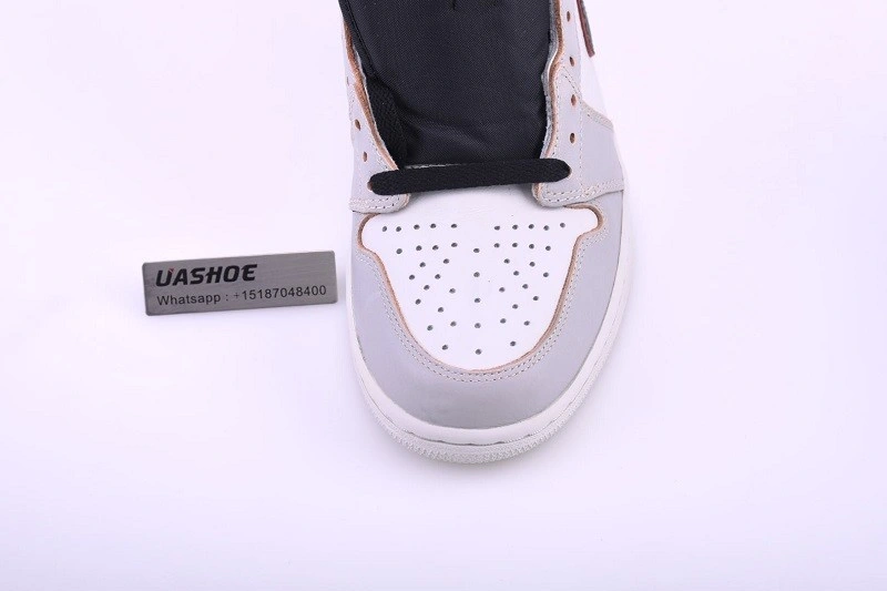 Jordan 1 Retro High OG Defiant SB Light Bone  CD6578-006