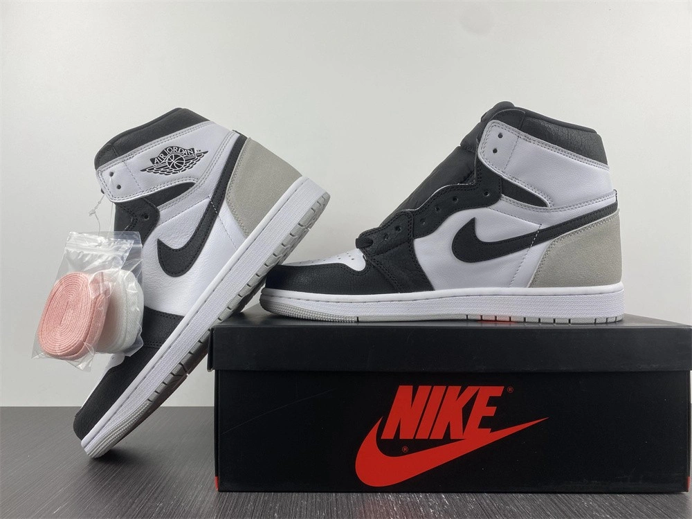 Jordan 1 Retro High OG Stage Haze - 555088-108