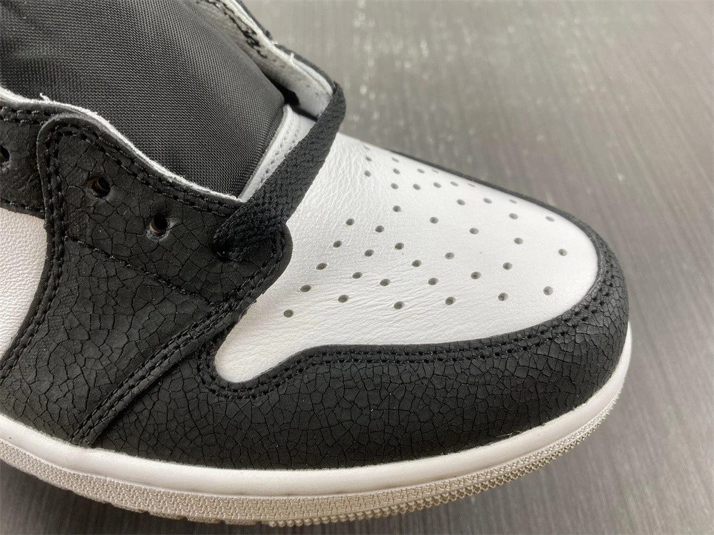 Jordan 1 Retro High OG Stage Haze - 555088-108