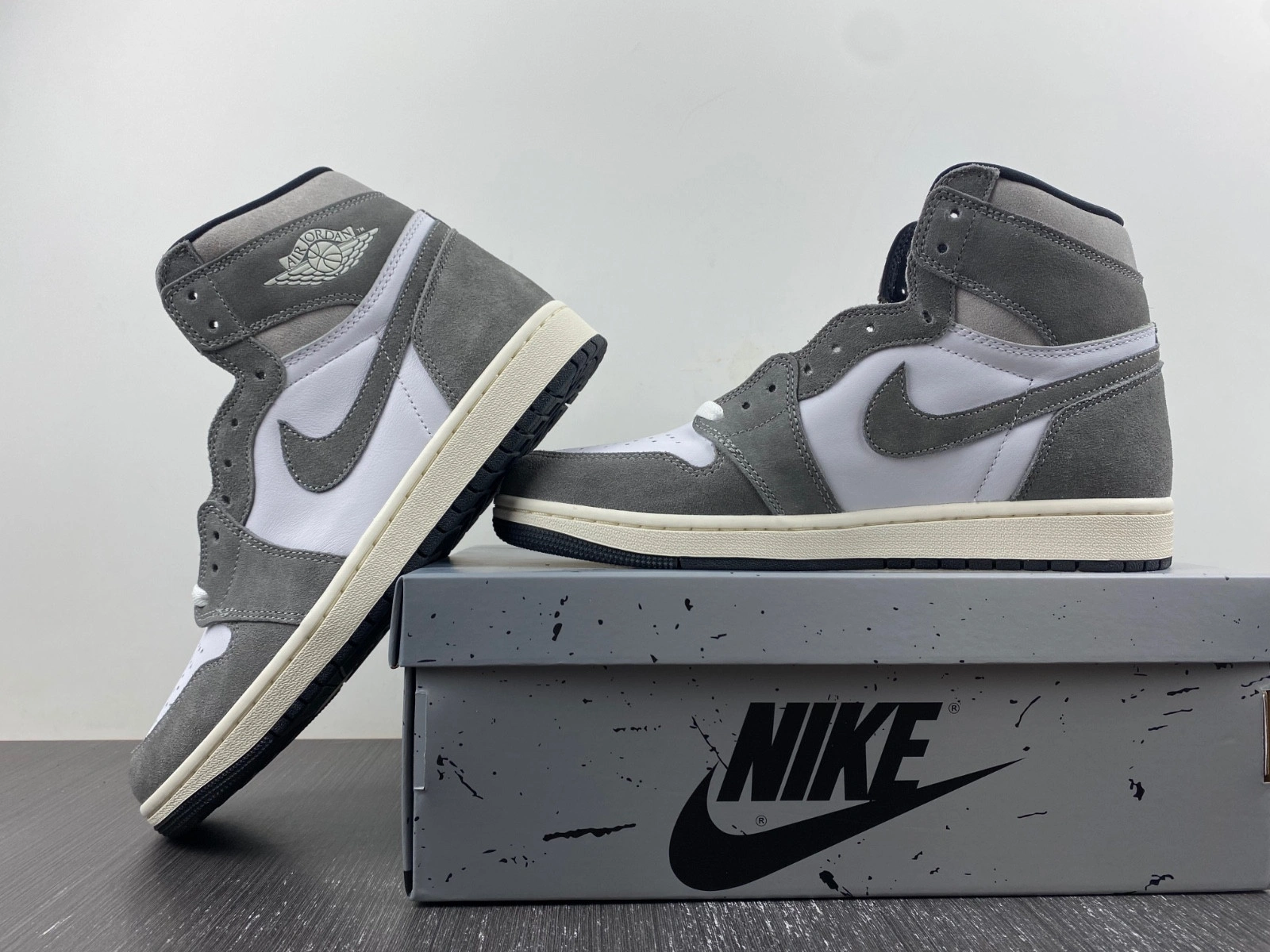 Jordan 1 Retro High OG Washed Black - DZ5485-051