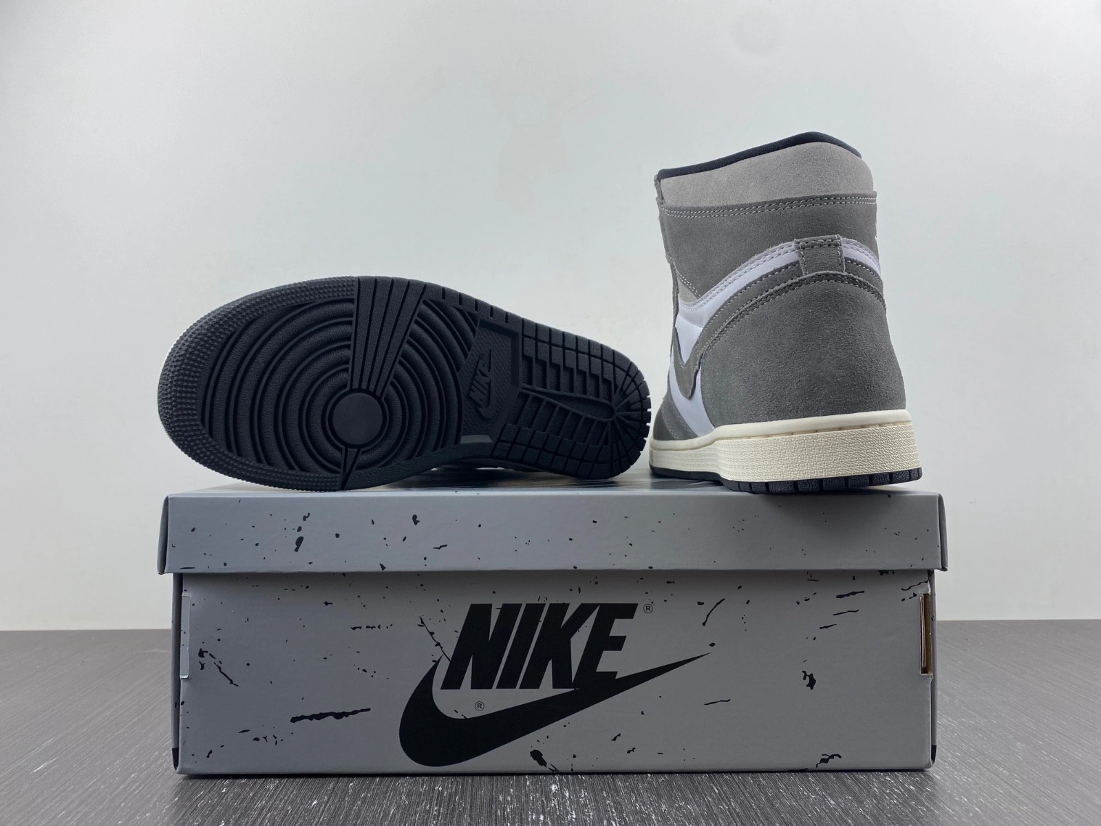 Jordan 1 Retro High OG Washed Black - DZ5485-051
