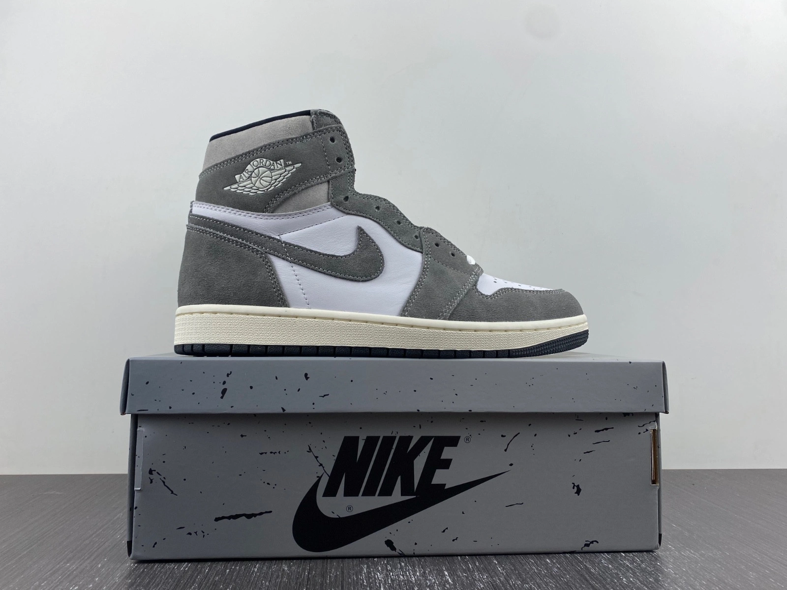 Jordan 1 Retro High OG Washed Black - DZ5485-051