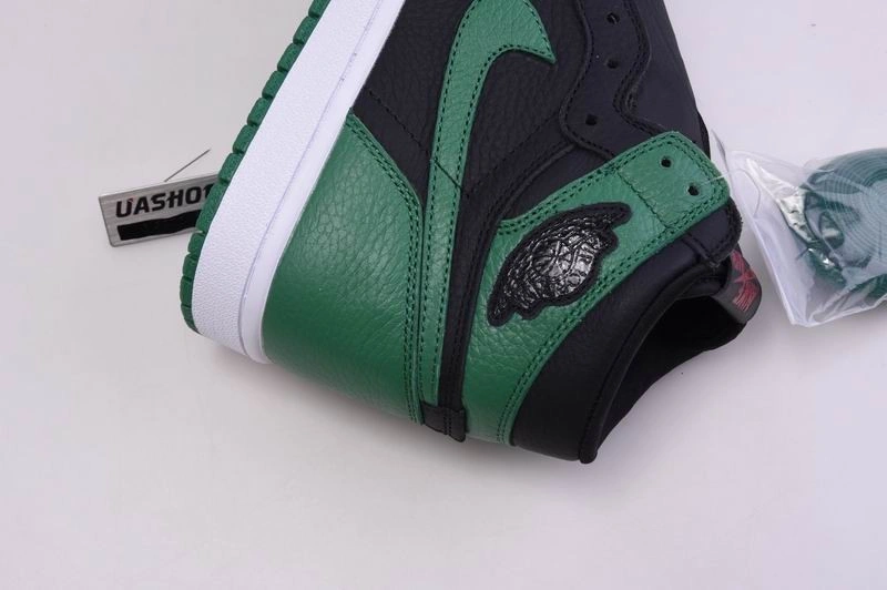 Jordan 1 Retro High Pine Green Black  555088-030
