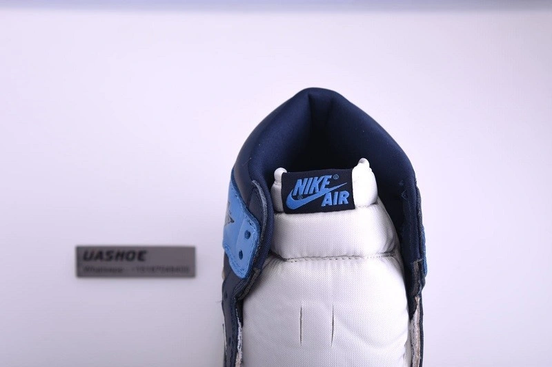 Jordan 1 Retro High UNC Leather  555088-140