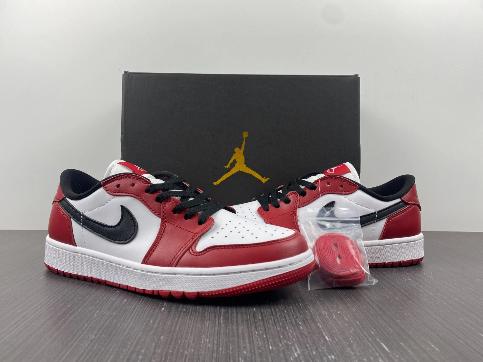 Jordan 1 Retro Low Golf Chicago - DD9315-600
