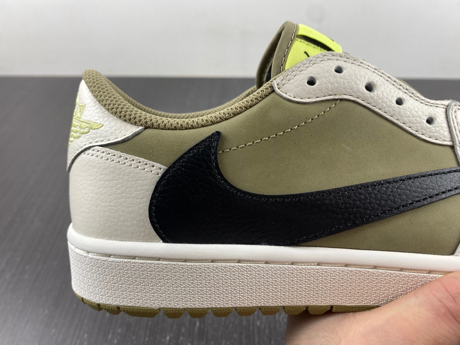 Jordan 1 Retro Low Golf Travis Scott Neutral Olive FZ3124-200