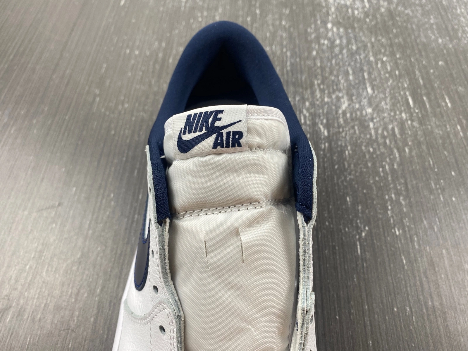 Jordan 1 Retro Low Metallic Blue - 705329-106