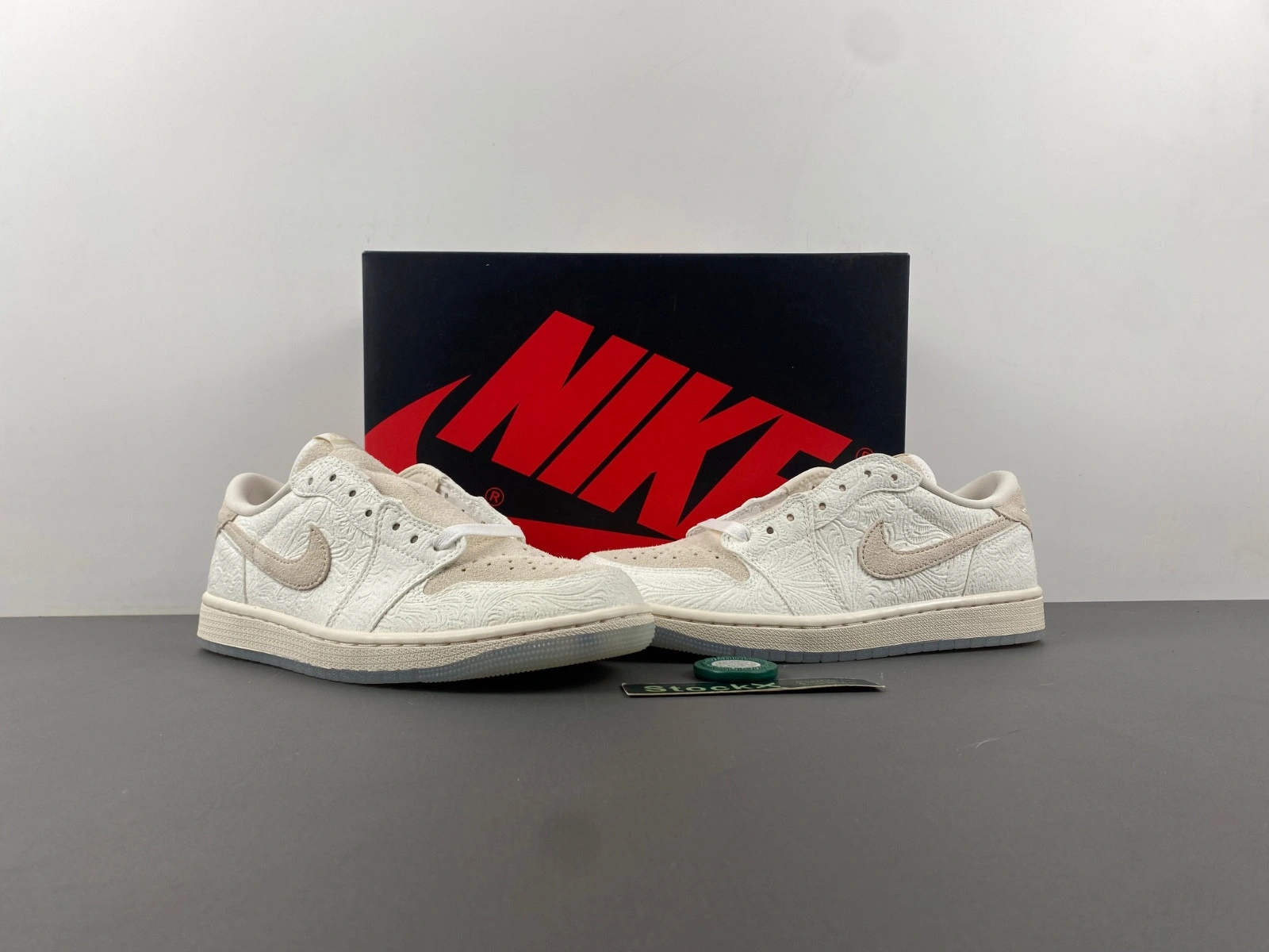 Jordan 1 Retro Low OG Chris Paul Men's - FZ0455-200