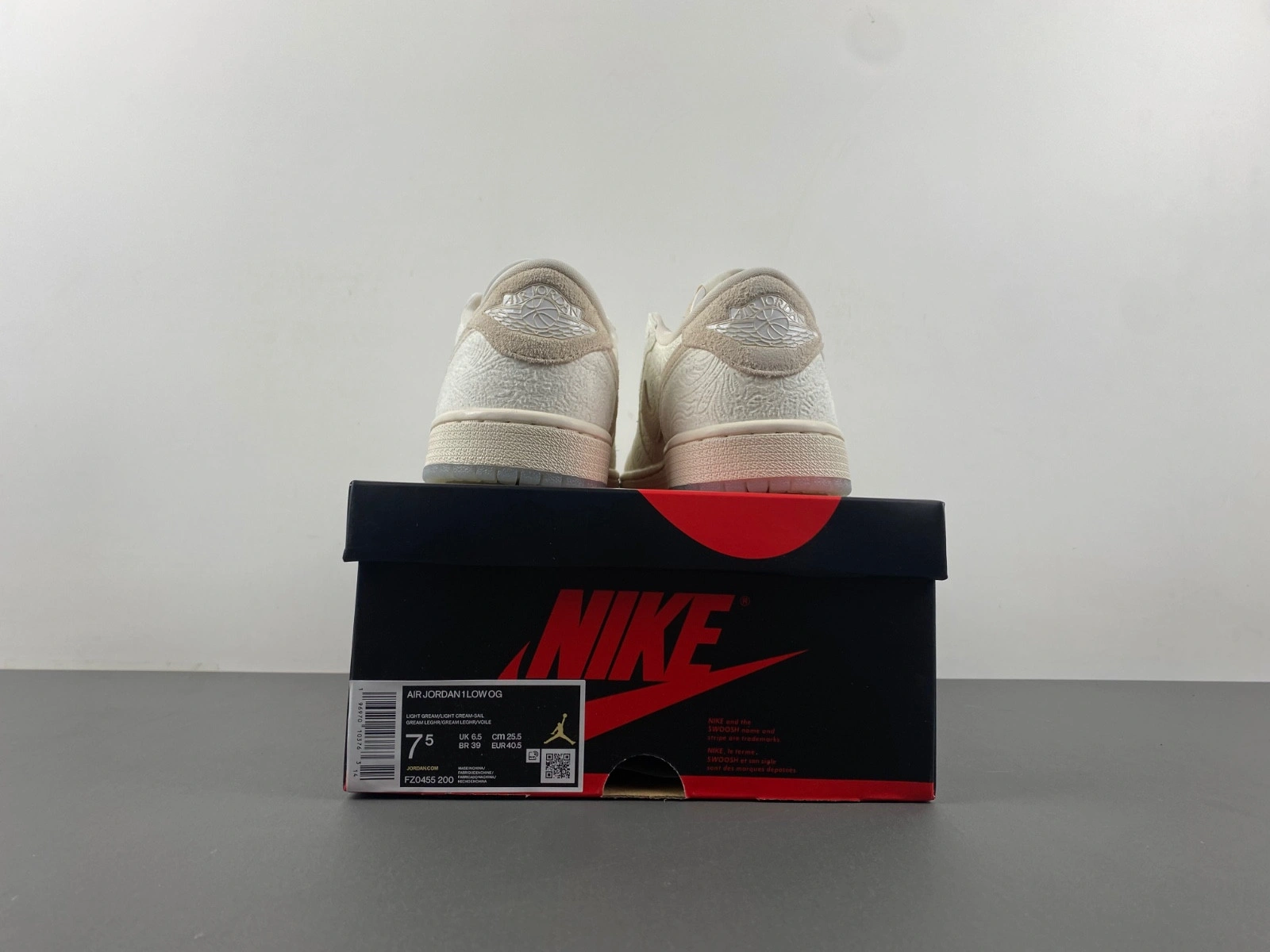 Jordan 1 Retro Low OG Chris Paul Men's - FZ0455-200