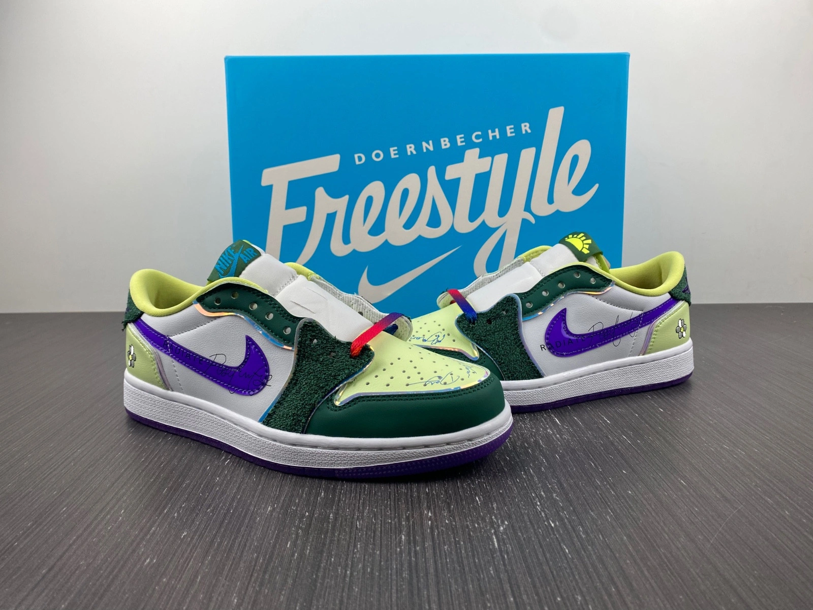 Jordan 1 Retro Low OG Doernbecher (2023) - FD9665-351