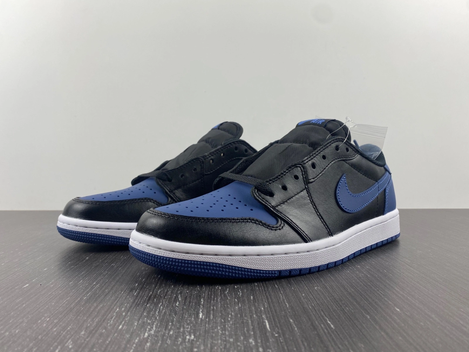 Jordan 1 Retro Low OG Mystic Navy - CZ0790-041