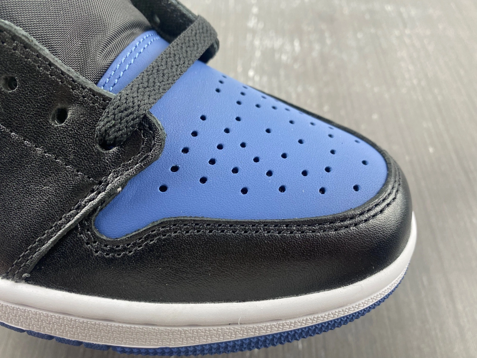 Jordan 1 Retro Low OG Mystic Navy - CZ0790-041