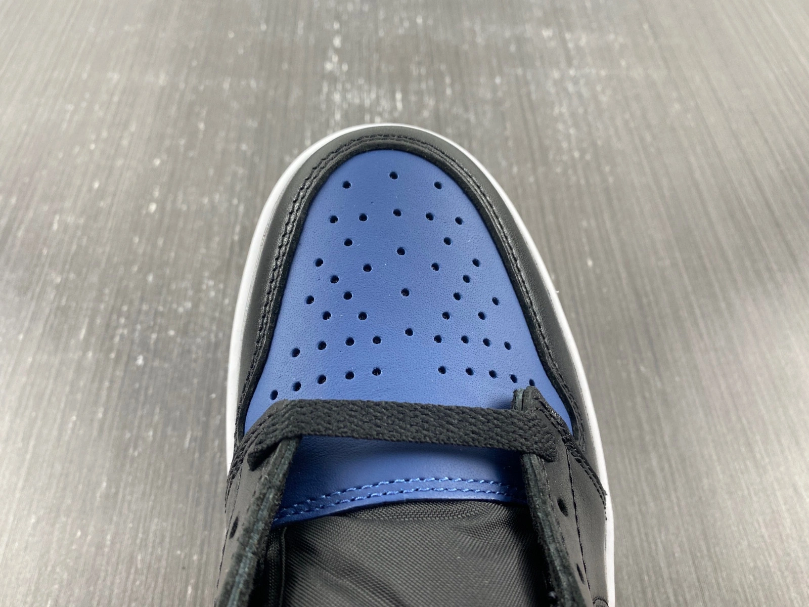 Jordan 1 Retro Low OG Mystic Navy - CZ0790-041
