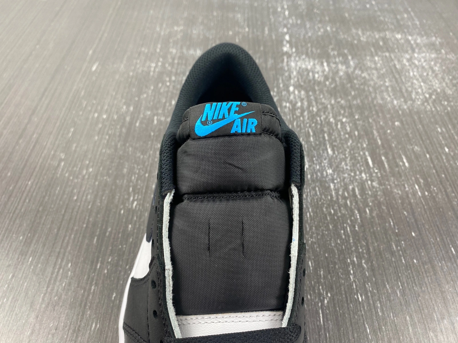 Jordan 1 Retro Low OG UNC - CZ0790-104
