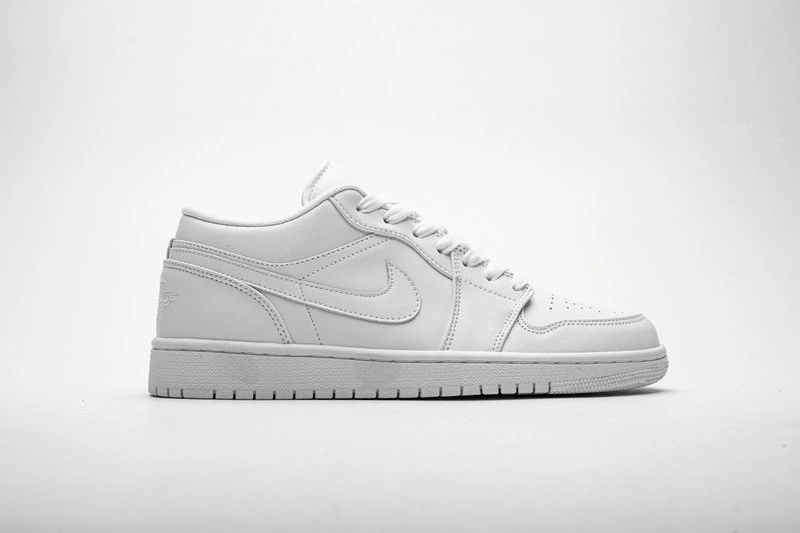 Jordan 1 Retro Low Pure Platinum  553558-170