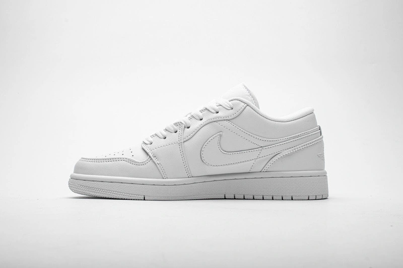 Jordan 1 Retro Low Pure Platinum  553558-170