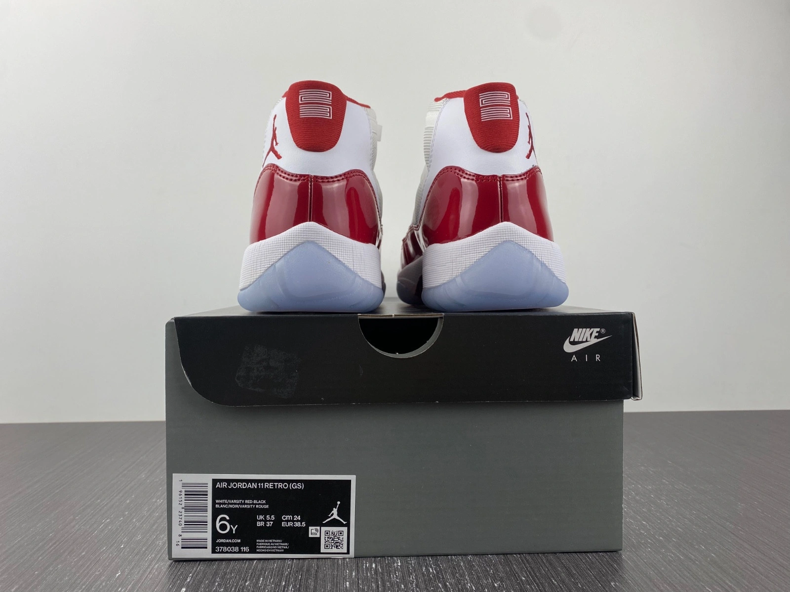 Jordan 11 Retro Cherry (2022) - CT8012-116