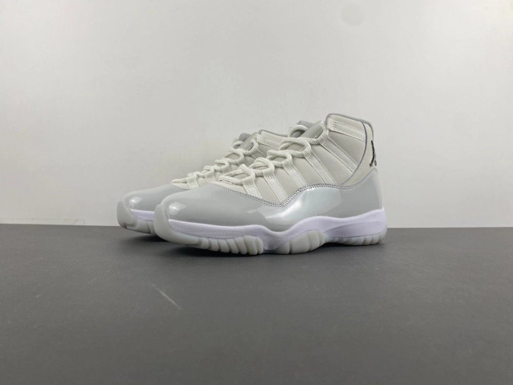 Jordan 11 Retro Grand Finale (Women's) - AR0715-110