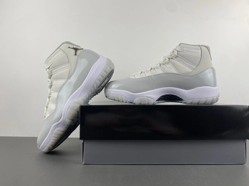 Jordan 11 Retro Grand Finale (Women's) - AR0715-110