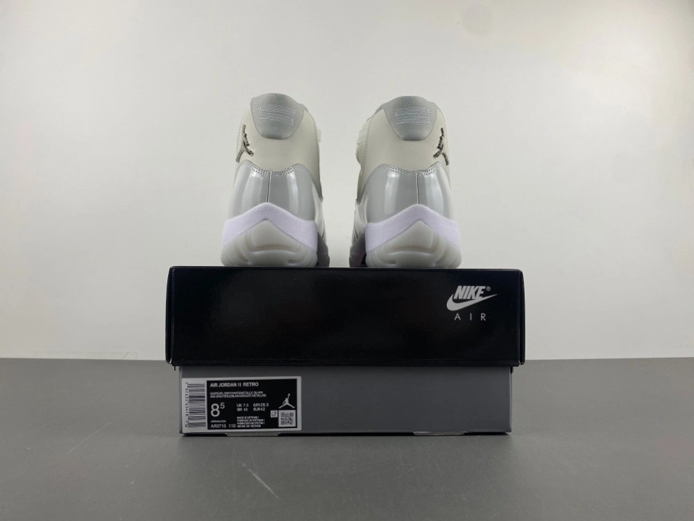 Jordan 11 Retro Grand Finale (Women's) - AR0715-110