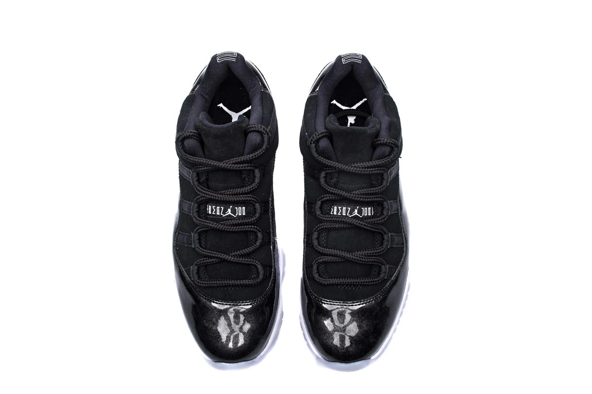 Jordan 11 Retro Low Barons  528895-010