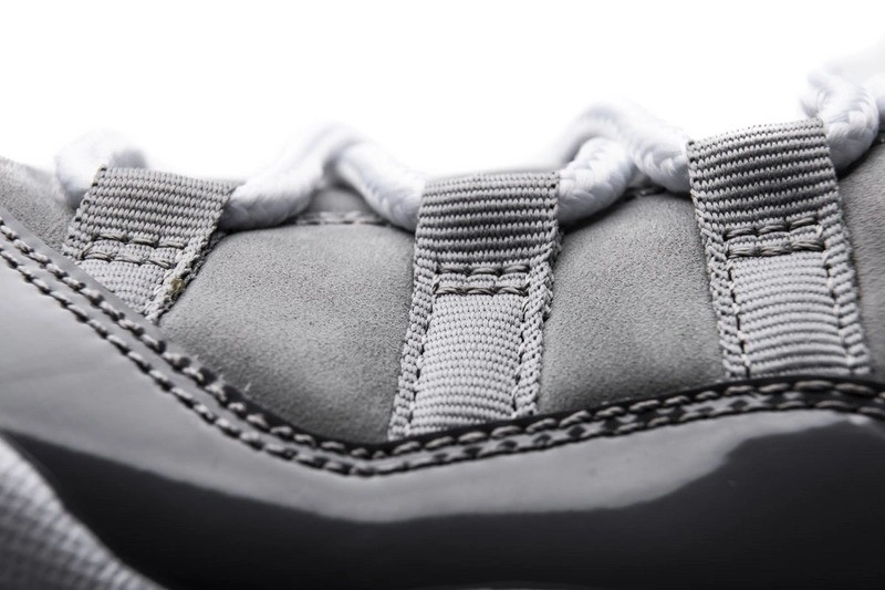 Jordan 11 Retro Low Cool Grey  528895-003
