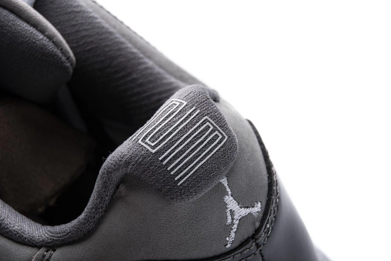 Jordan 11 Retro Low Cool Grey  528895-003