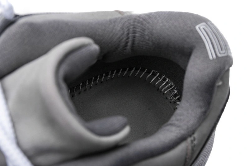 Jordan 11 Retro Low Cool Grey  528895-003