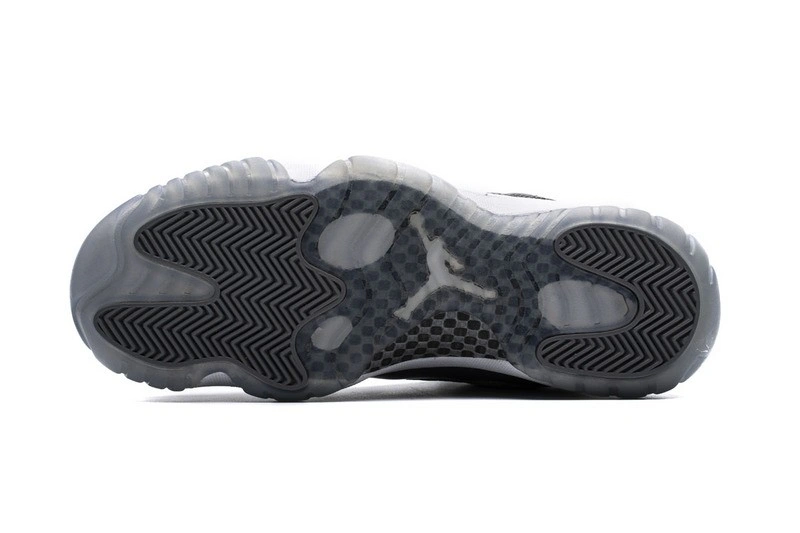 Jordan 11 Retro Low Cool Grey  528895-003