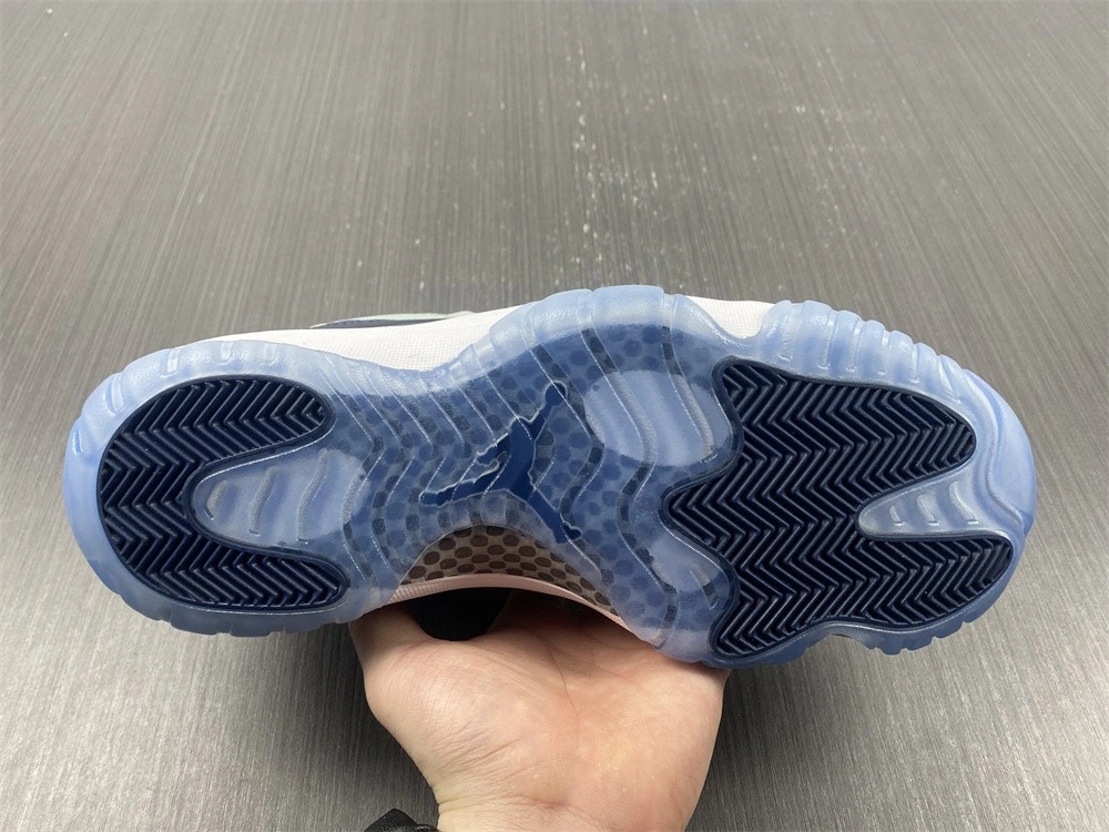 Jordan 11 Retro Low Georgetown - 528895-007
