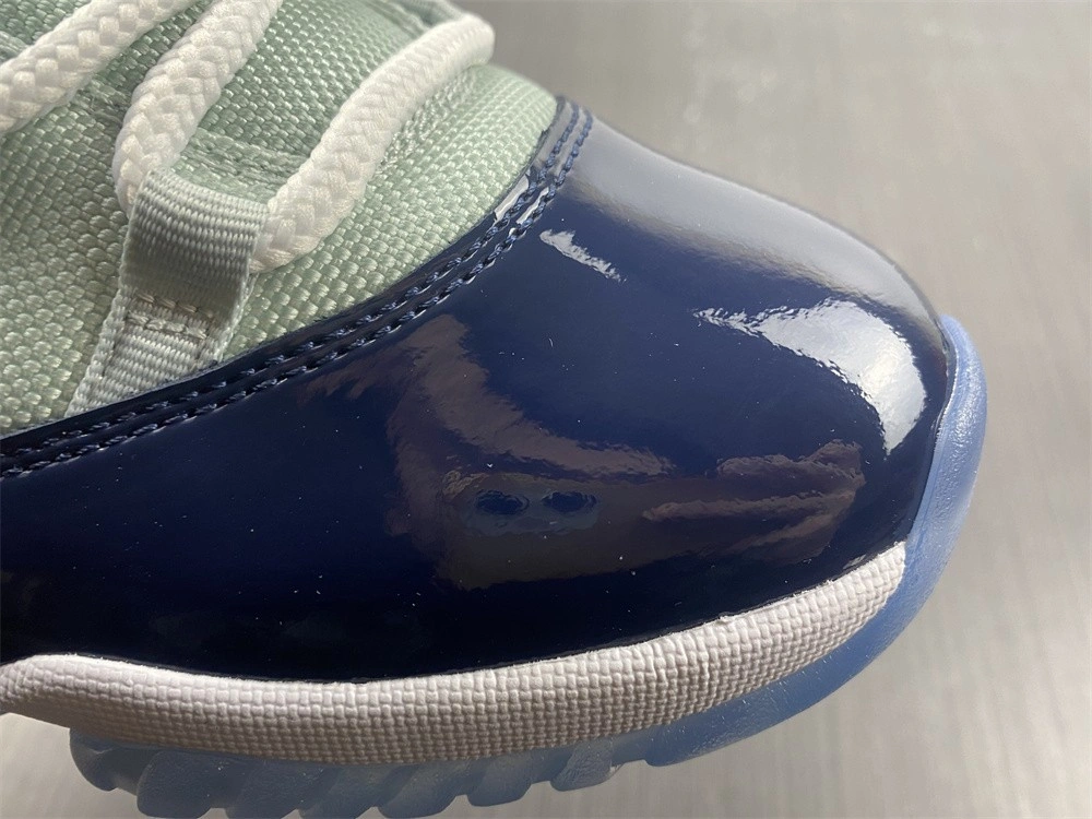 Jordan 11 Retro Low Georgetown - 528895-007