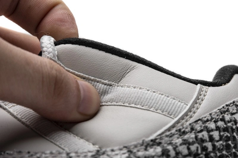 Jordan 11 Retro Low Snake Light Bone  CD6846-002