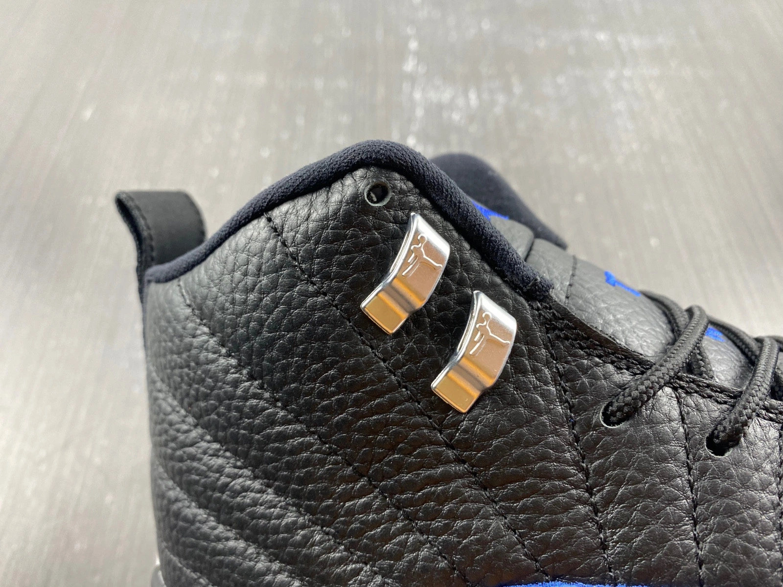 Jordan 12 Retro Hyper Royal (W) - AO6068-004