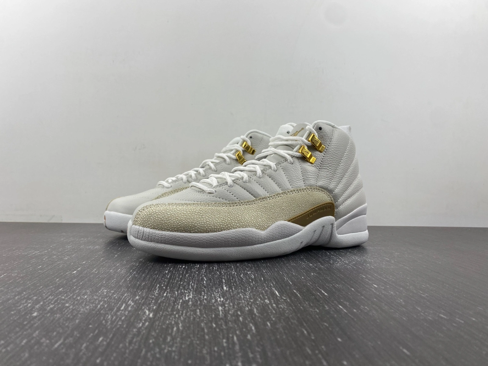 Jordan 12 Retro OVO White - 873864-102