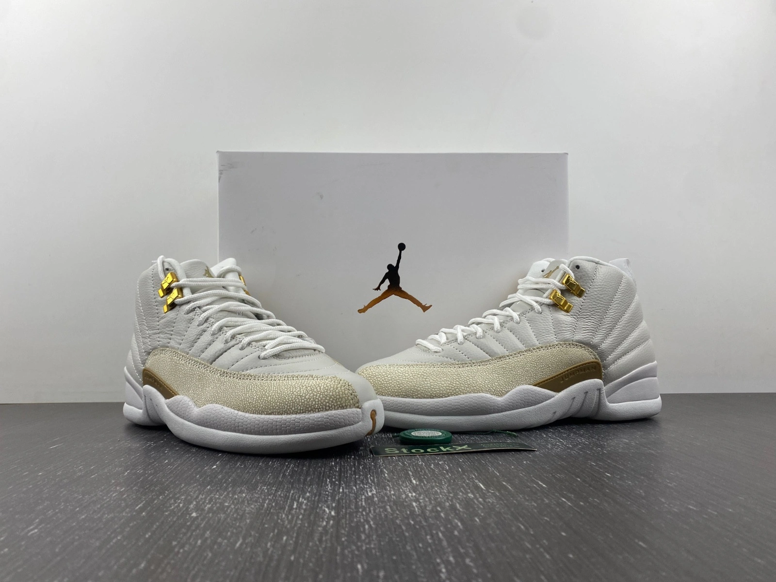Jordan 12 Retro OVO White - 873864-102