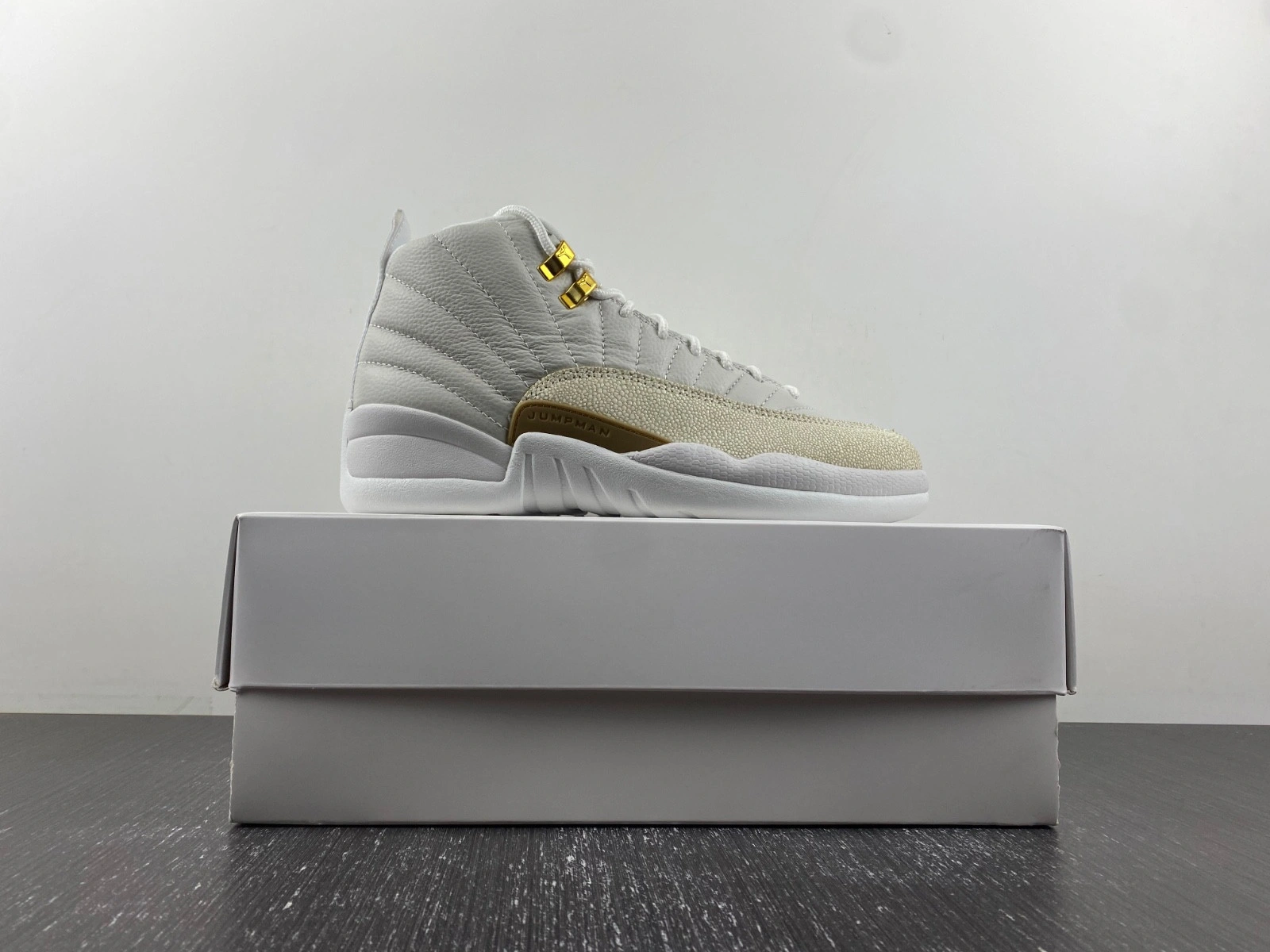 Jordan 12 Retro OVO White - 873864-102