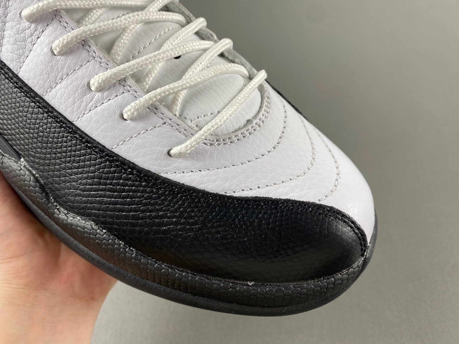 Jordan 12 Retro Taxi (2018) - 130690-125