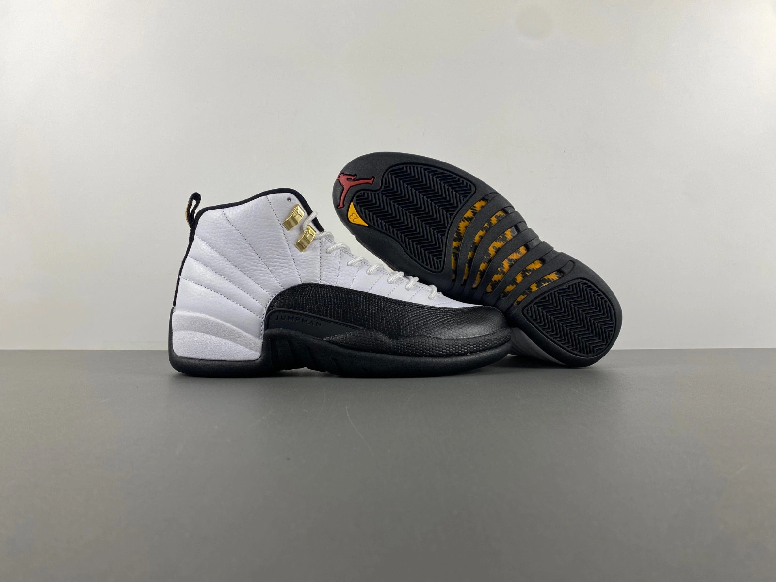 Jordan 12 Retro Taxi (2018) - 130690-125