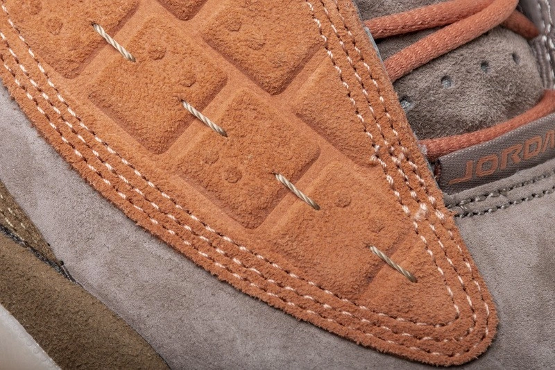 Jordan 13 Retro Low Clot Sepia Stone  AT3102-200