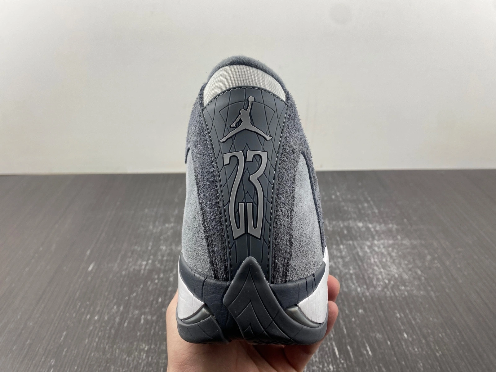 Jordan 14 Retro Flint Grey  FJ3460-012