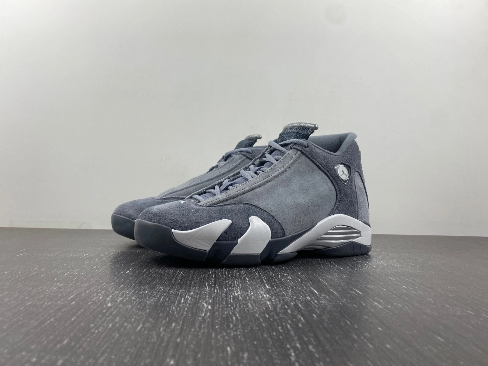 Jordan 14 Retro Flint Grey  FJ3460-012