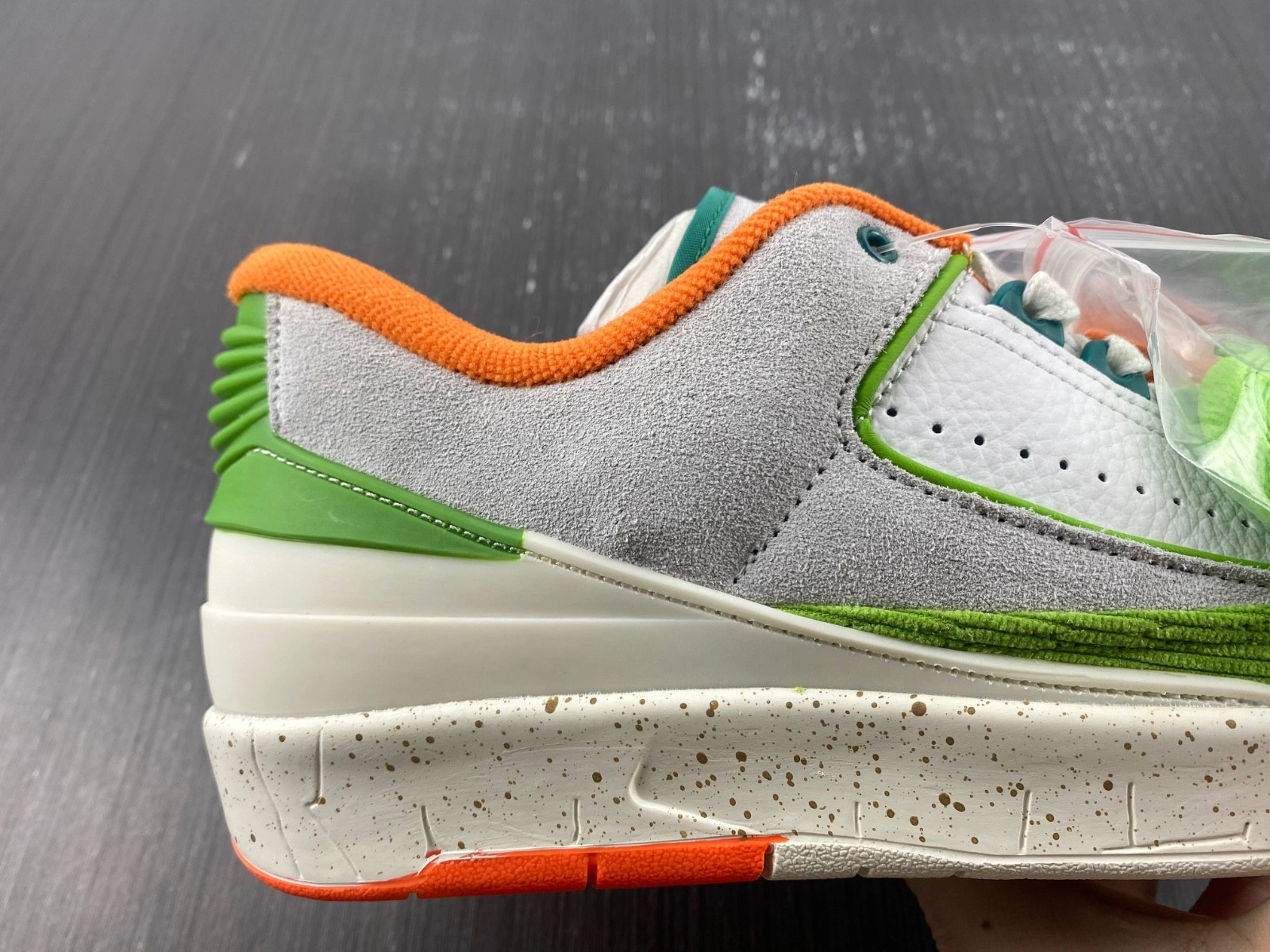 Jordan 2 Retro Low TITAN (W) - DV6206-183