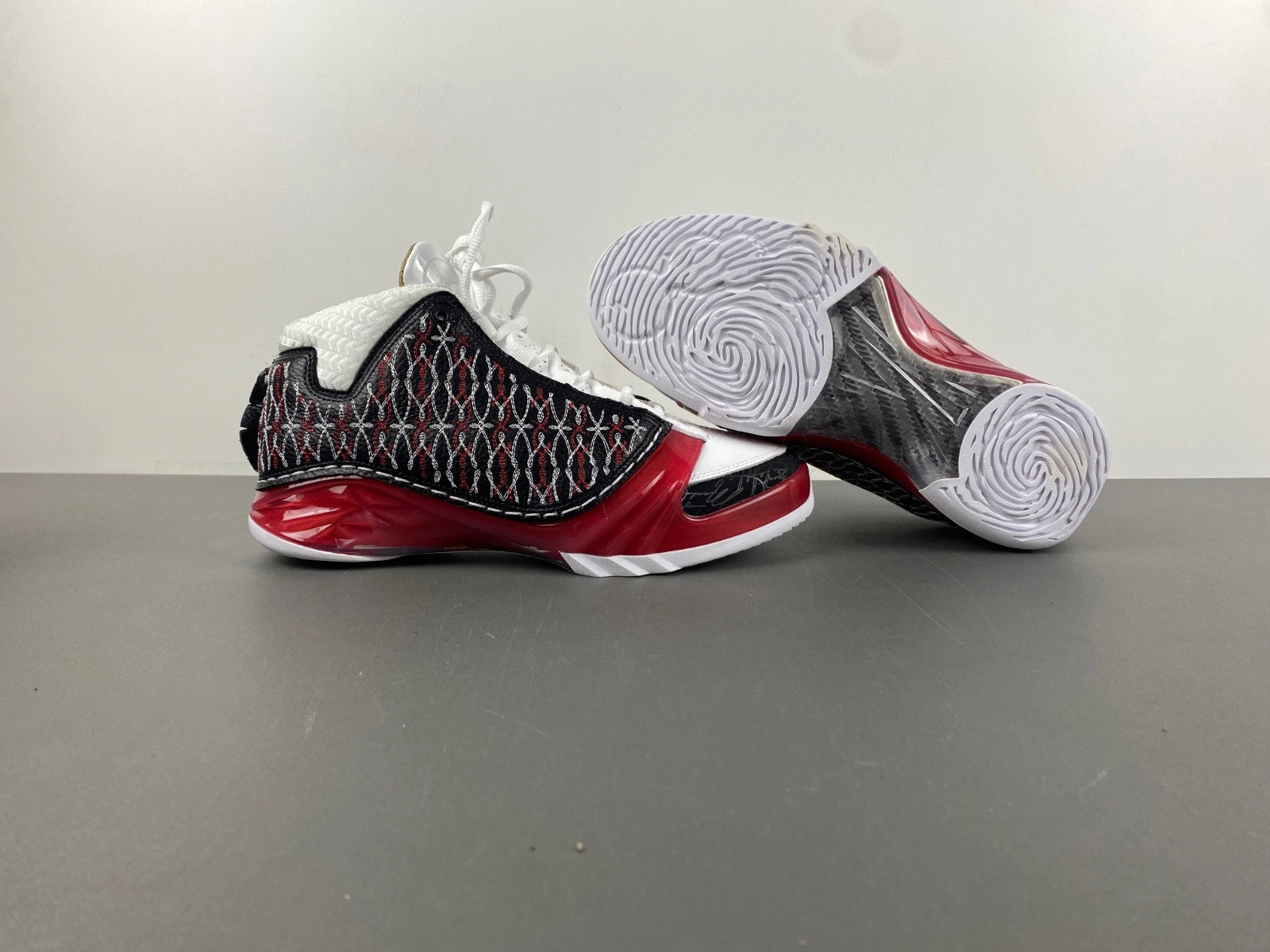 Jordan 23 OG 'Chicago' - Air Jordan - 318376 061