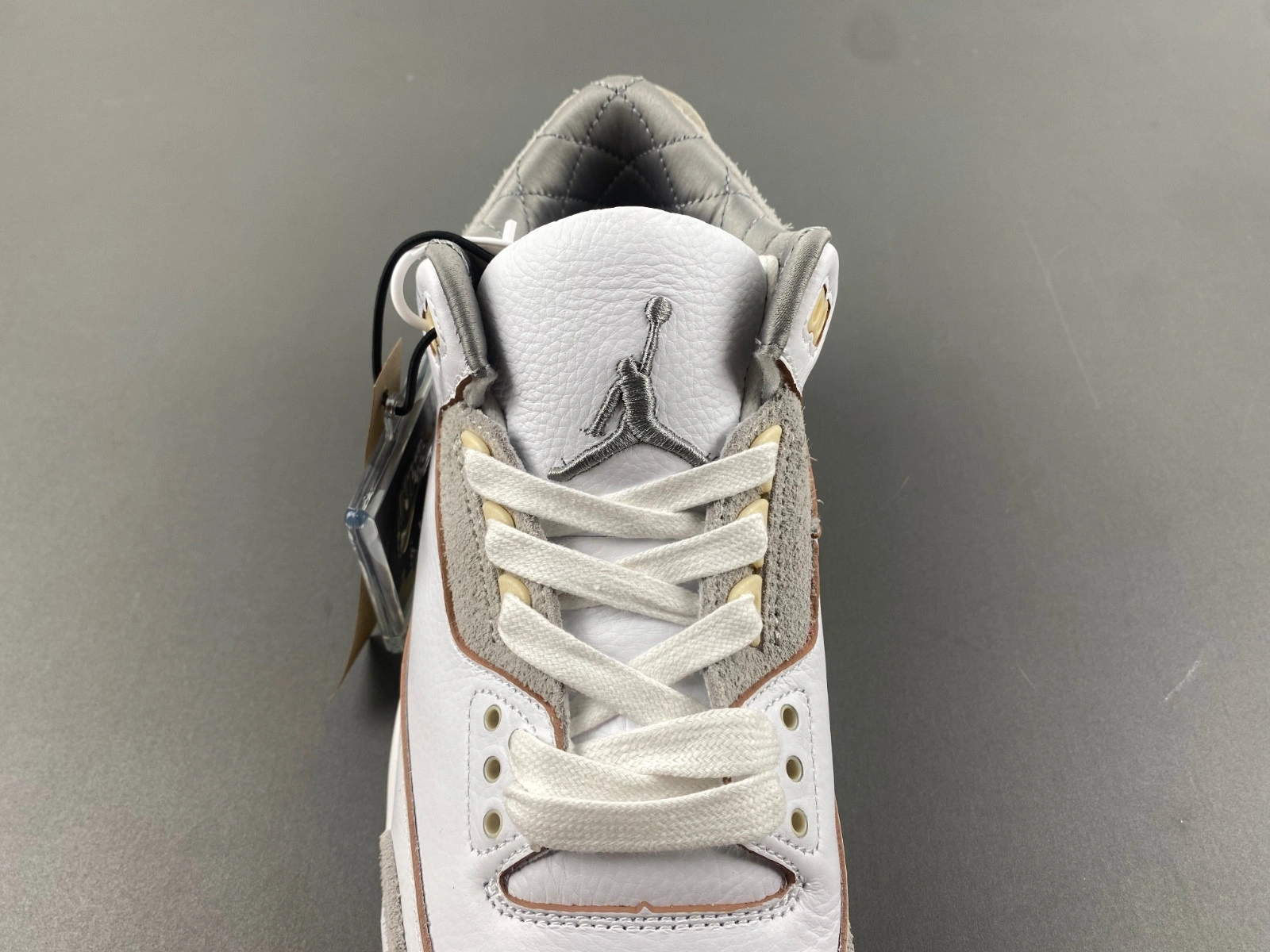 Jordan 3 Retro A Ma Maniére (W) - DH3434-110