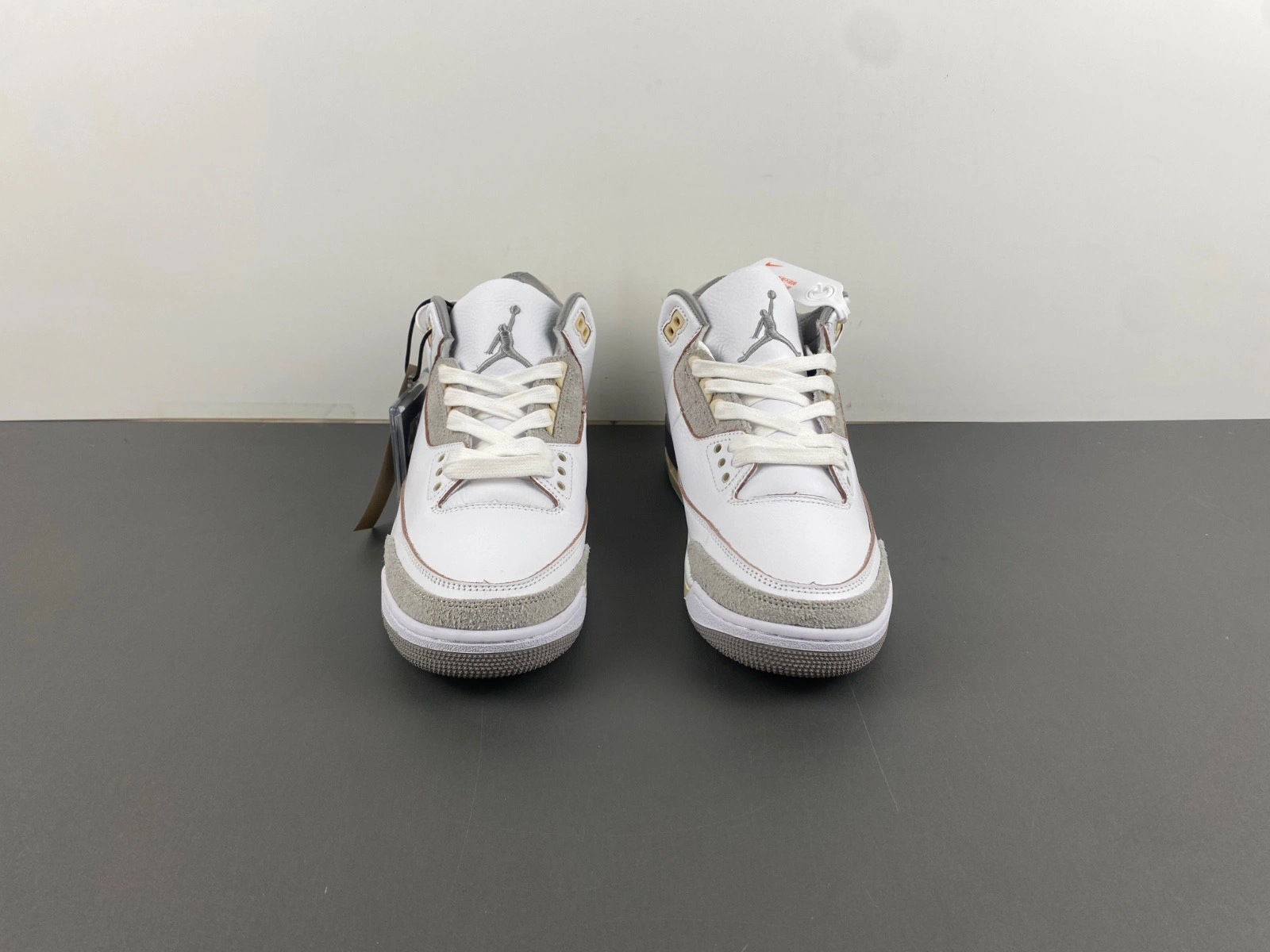 Jordan 3 Retro A Ma Maniére (W) - DH3434-110